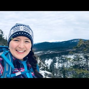 Meet your Posher, Katelyn